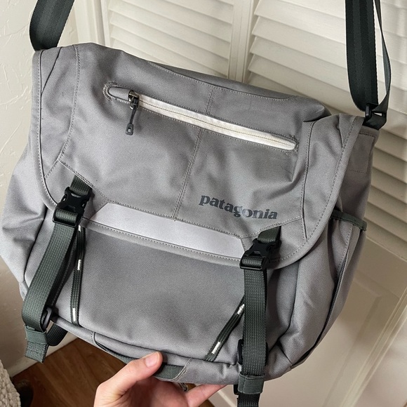 Patagonia Bags Patagonia Minimass Commutermessengerlaptop Bag